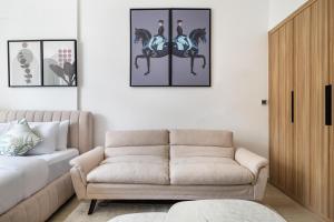 Luxurious JVC Studio Near Circle Mall & Parks