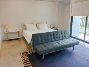 Yellow Place Sukhumvit Soi 2 BTS Nana - เยลโล เพลส สุขุมวิท ซอย 2 บีทีเอส นานา xPro