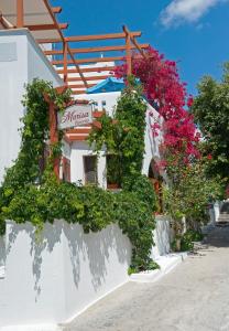 Marisa Rooms Paros Greece