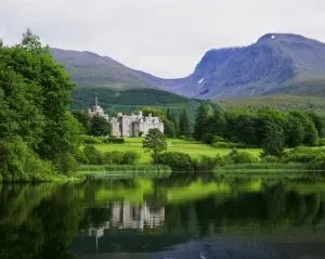 Inverlochy Castle Hotel - Banavie