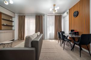 Central Spacious Apartment 224