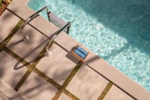 La Donaira 2 & 3 BHK Villas with Private Pool Garden & Kitchen 10 mins to Vagator & Morjim Beach