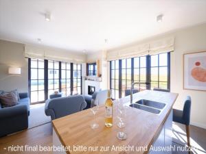 Reetland am Meer - LuxusPlus Reetdachvilla mit 4 Schlafzimmern und Kamin G10