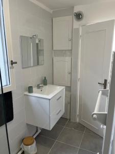 Appartements Petite maison de ville duplex 4 personnes : photos des chambres