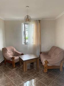 ALEXS HOUSe-2