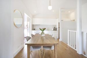 Chic Elwood Escape by ReadyStay