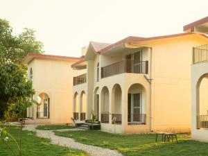 Evaan Litchi Orchards and Resorts, Corbett