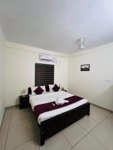 Emar suites and rooms