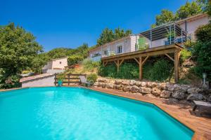 Villa Les Brés - 4hvězdičkové hotely ve městě Bauduen