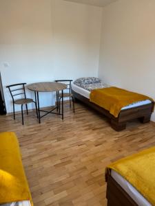 Niepołomice, nocleg,noclegi,dla firm,dom, pokoje