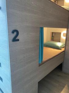 Auberges de jeunesse Lit 2 en 1ere Classe-Orly-T7-RER C&D : photos des chambres