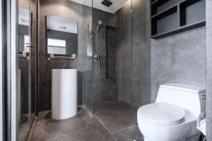 Tropics Kamala Hill View Apartment CTG D704 near Beach and Fantasea