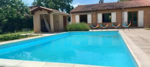 Vacances piscine et nature