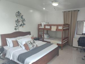 The beach house, Baroro