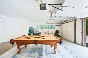 Steps 2 Beach PoolSPA Game Room Pool Table