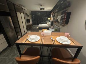 SKYLINE HOME BY SCARLETZ SUITEs KLCC