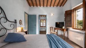 PODERE MADONNA DI MEZZO 6, Emma Villas