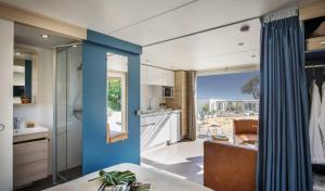 Campings Camping 5 etoiles - Parc aquatique - eebafe : photos des chambres