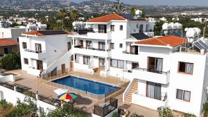 Bright sea view suite with sunset & pool Paphos