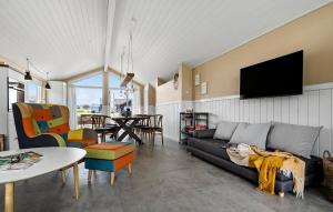 4 Bedroom Nice Home In Haderslev