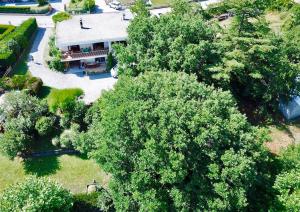 Villas Villa unique, 50 metres du jardin au lac : photos des chambres