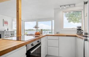 Awesome Home In Munkebo With Wifi