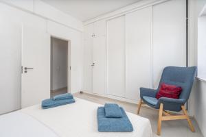 Blue Horizon Apartment