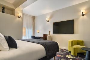 Hotels The Originals Boutique, Hotel Les Coulisses du Theatre, Saint-Quentin : photos des chambres