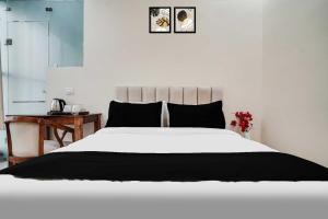 Hotel O Sector 63 A Noida