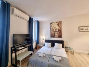 CLEMENCEAU Plage Palais Cannes