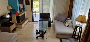 2 Steps from the Sea frontbeach Villa