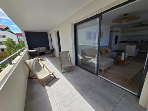 Appartements MILLESIME 2205 : Vue magnifique, spacieux, sur le Port avec parking : photos des chambres