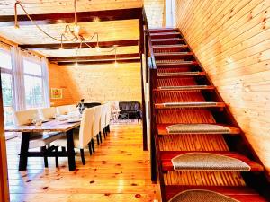 Lake Retreat Colibita