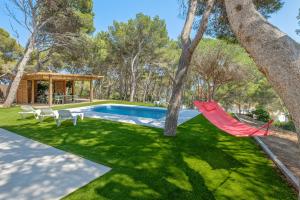 Villa Can Reig Tamariu, next to the beach