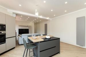 FREE PARKING - 3 MINUTI dal MARE