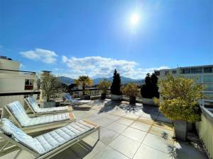 ST-30 Studio climatisé en dernier étage avec piscine en résidence