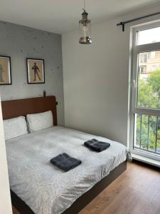 La perla vintage flat