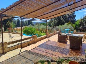 Villa for 8 people with pool