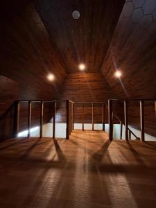 Hutventure Homestay - Mud House