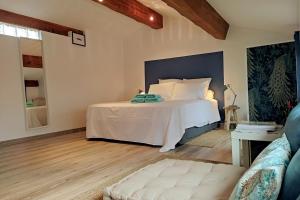 Villas Mas de Tribies - Charme, Piscine, SPA : photos des chambres