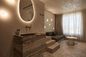 UzenieSuites Boutique Resort - Adults Only