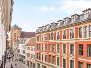Sanders Leaves 3 - Pleasant 4-Bdr Apt in Central Copenhagen