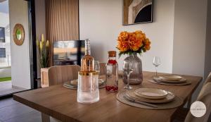 Casa Horizon - direct access to 2 swimmingpools, close to beaches