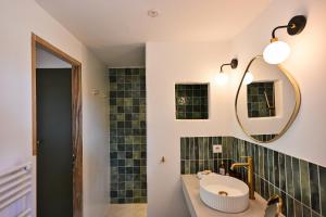 B&B / Chambres d'hotes LES TERRASSES DE LORGUES - B&B de charme en Provence : photos des chambres