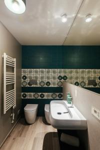 Appartamento con 2 Camere da Letto, Balcone e Vista mare