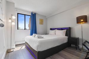Suite near Downtown, BMO, Stampede, Free Parking