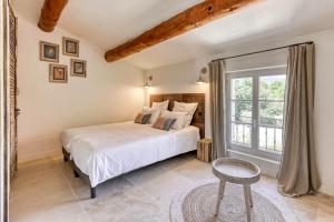 Villas Villa Les Escapades d-Adrien, piscine, climatisation : photos des chambres