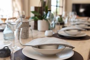 Villas Villa Les Escapades d-Adrien, piscine, climatisation : photos des chambres