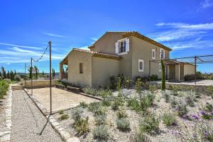 Villas Villa Les Escapades d-Adrien, piscine, climatisation : photos des chambres