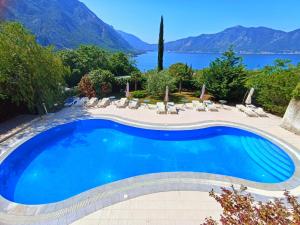 Green Village sea view apartment